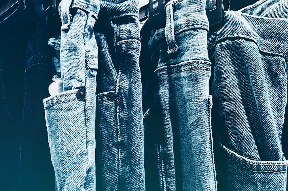 What are boyfriend jeans?